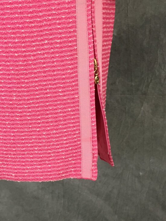 BEAUTIFUL St John couture knit pink multi jacket skirt suit size 2 - Picture 7 of 12